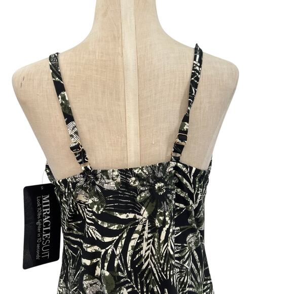 Miraclesuit Love Knot Tankini Top in Zahara Print Black Size US 16 - Picture 9 of 14
